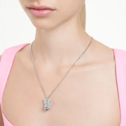Disney Minnie Mouse Pendant, White, Rhodium Plated, White, 5667612 | Swarovski -King Power shop 0e9929c9 abe4 51e3 918a 5d198b9da543 61964.1696473656