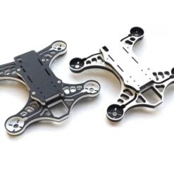 RaGG-e 200H -King Power shop 200H black and white 800x600 1