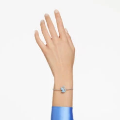 Iconic Swan Bangle, Swan, Blue, Rhodium Plated 5660595 | Swarovski -King Power shop 7b92389a b11b 5071 91e3 0faa2db47b85 86291.1689198796