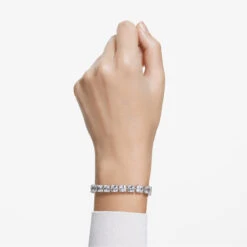 Swarovski Millenia Bracelet Square Cut, White, Rhodium Plated 5599202 -King Power shop 7c84427b 9291 52a5 8a82 64052e0d45da 60795.1648963892