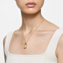 Swarovski Orbita Necklace, Octagon Cut, Multicolored, Gold-Tone Plated 5640256 -King Power shop ba1f0604 c02c 578e 8045 e545beaa2fbd 66555.1664504051